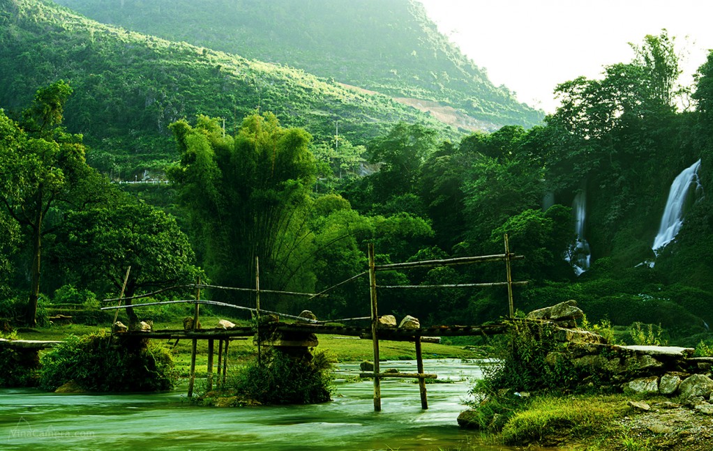 2013-11_VinaCamera_ThacBanGioc_09